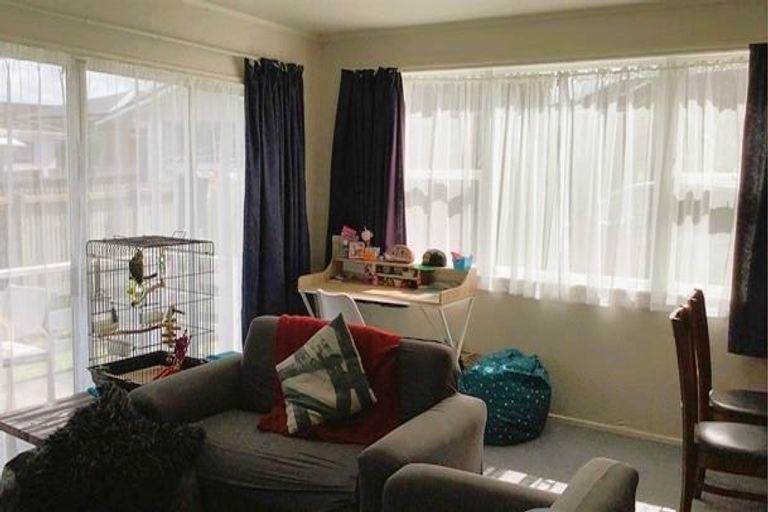 Photo of property in 1/70 Great South Road, Papakura, 2110