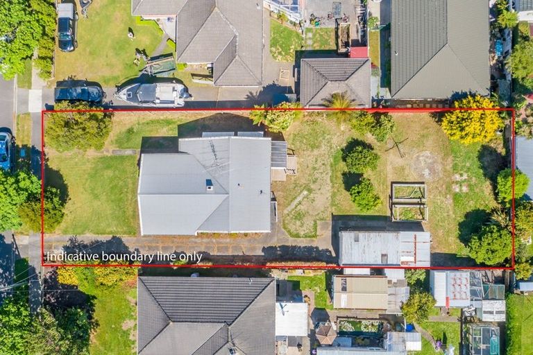 Photo of property in 8 Hall Grove, Ebdentown, Upper Hutt, 5018