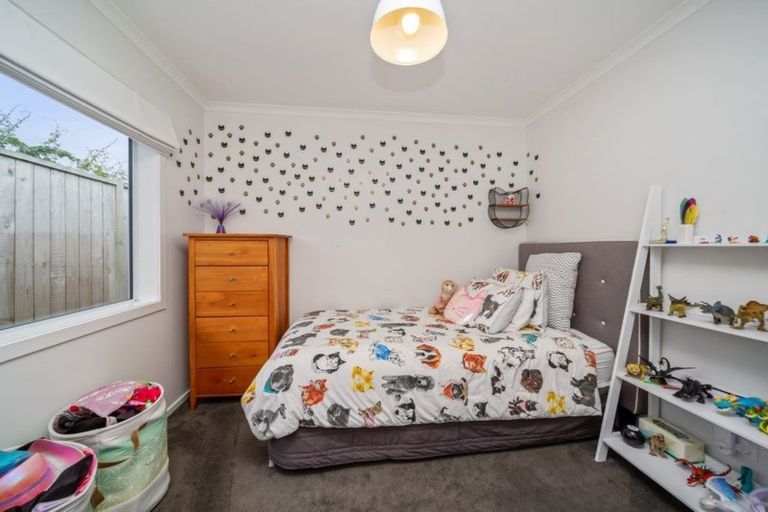 Photo of property in 7d Royal Heights, Glen Avon, New Plymouth, 4312