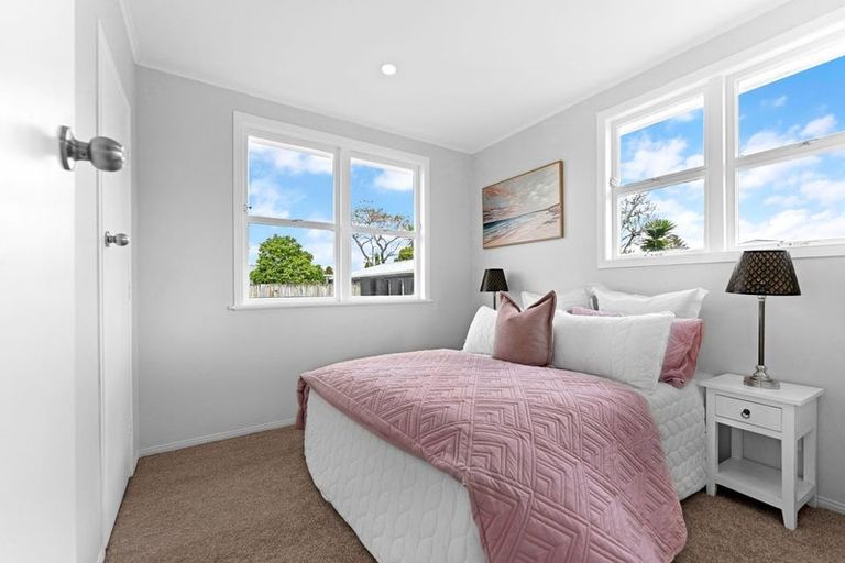 Photo of property in 17 Harper Street, Papakura, 2110