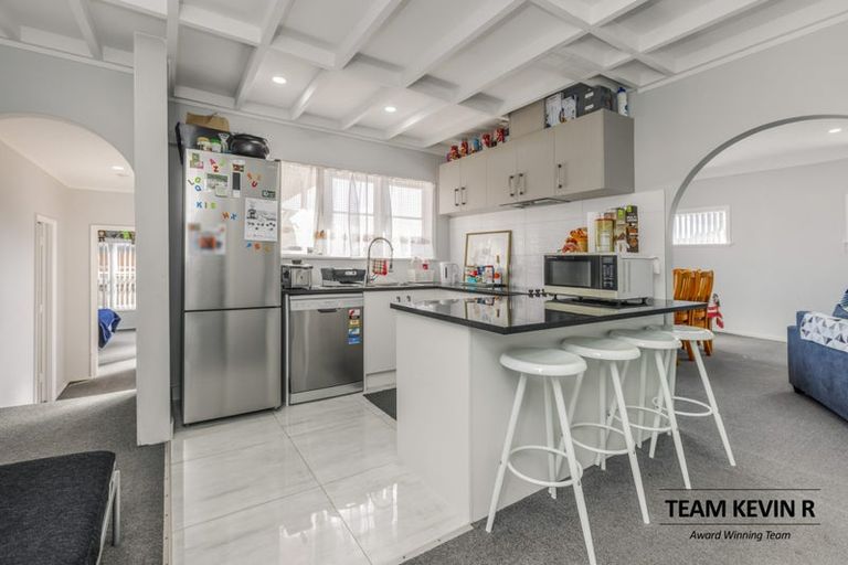 Photo of property in 51 Milton Road, Papatoetoe, Auckland, 2024