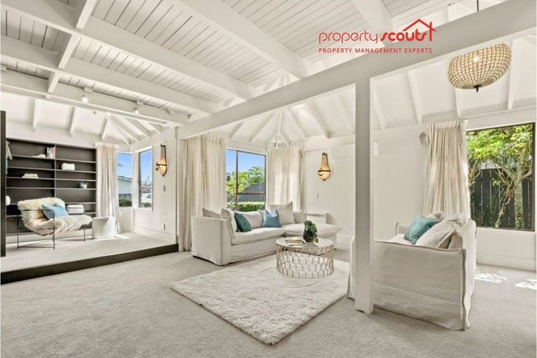 Photo of property in 32 Saint Columbans Grove, Boulcott, Lower Hutt, 5010