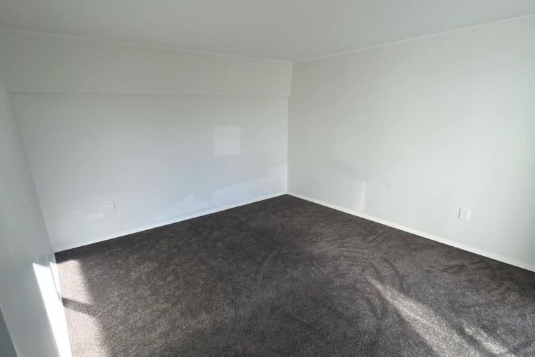 Photo of property in 12 Beauchamp Street, Tawa, Wellington, 5028