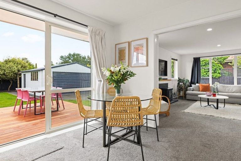 Photo of property in 247 Grahams Road, Bishopdale, Christchurch, 8053