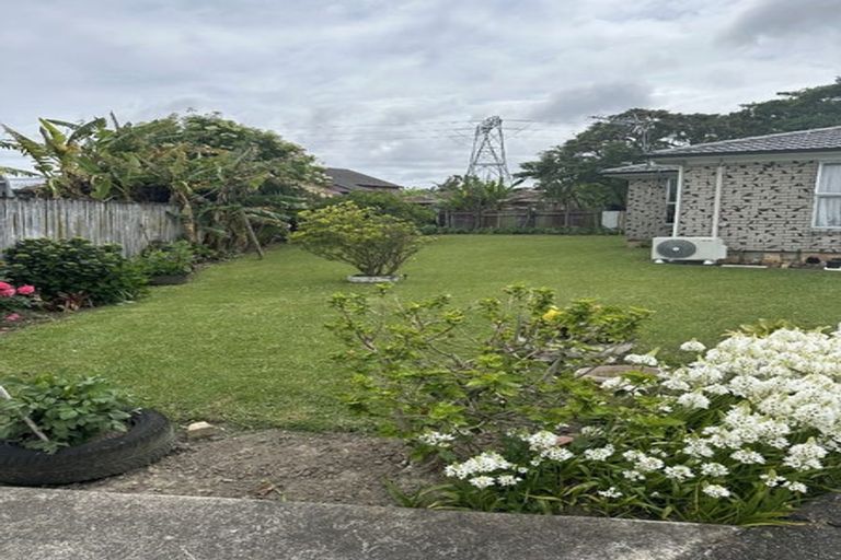 Photo of property in 8 Carey Place, Otara, Auckland, 2023