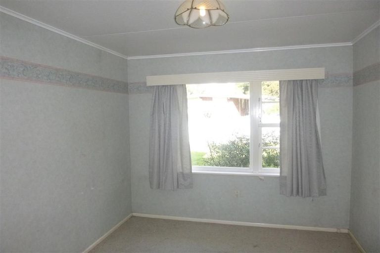 Photo of property in 36 Holland Street, Wainuiomata, Lower Hutt, 5014