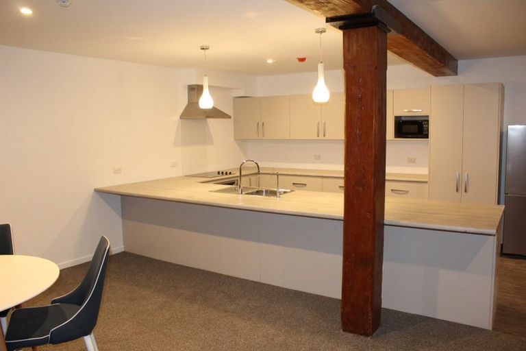 Photo of property in 2a Manor Place, Dunedin Central, Dunedin, 9016