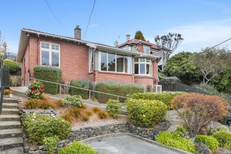 Photo of property in 17 Hawthorn Avenue, Mornington, Dunedin, 9011