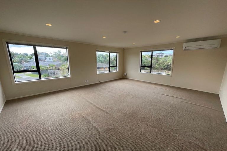 Photo of property in 21 Toomer Place, Beachlands, Auckland, 2018