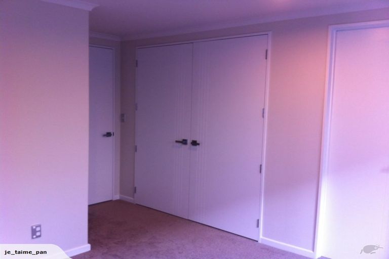 Photo of property in 40 Corricvale Way, Northcross, Auckland, 0630