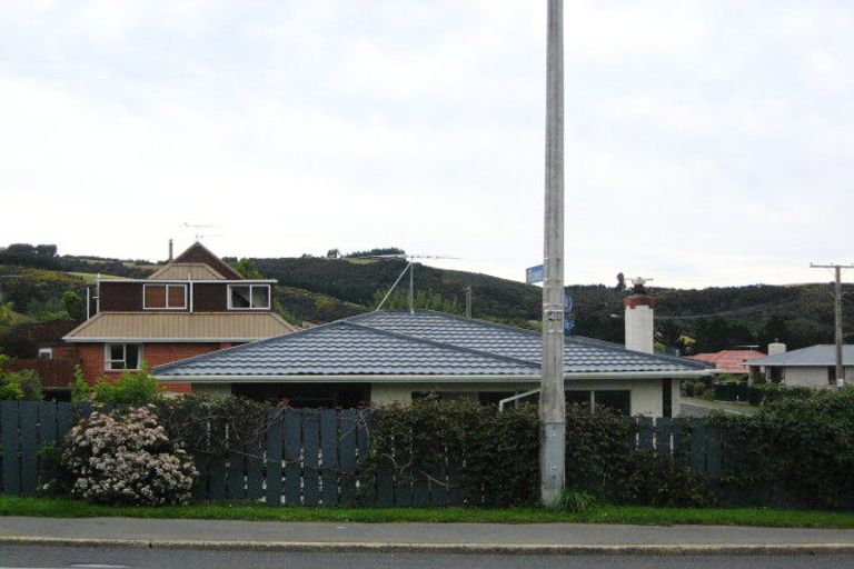 Photo of property in 20 Main Road, Fairfield, Dunedin, 9018