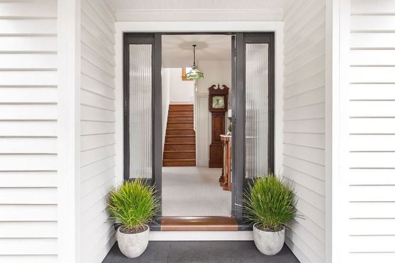 Photo of property in 15 Fulton Avenue, Merivale, Christchurch, 8014