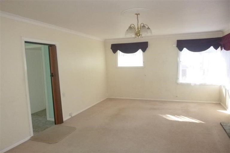 Photo of property in 16 Peel Place, Wainuiomata, Lower Hutt, 5014