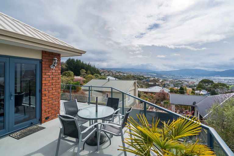 Photo of property in 6 Earls Road, Saint Clair, Dunedin, 9012