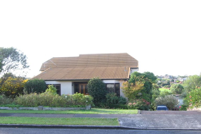 Photo of property in 60 Galloway Crescent, Farm Cove, Auckland, 2012