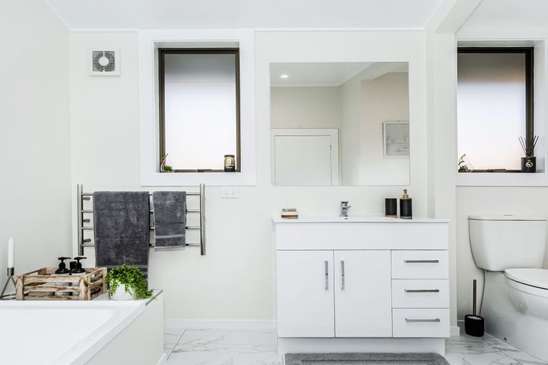 Photo of property in 15 Blackhead Road, Concord, Dunedin, 9018