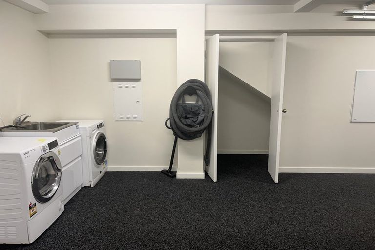 Photo of property in 3 Box Hill, Khandallah, Wellington, 6035