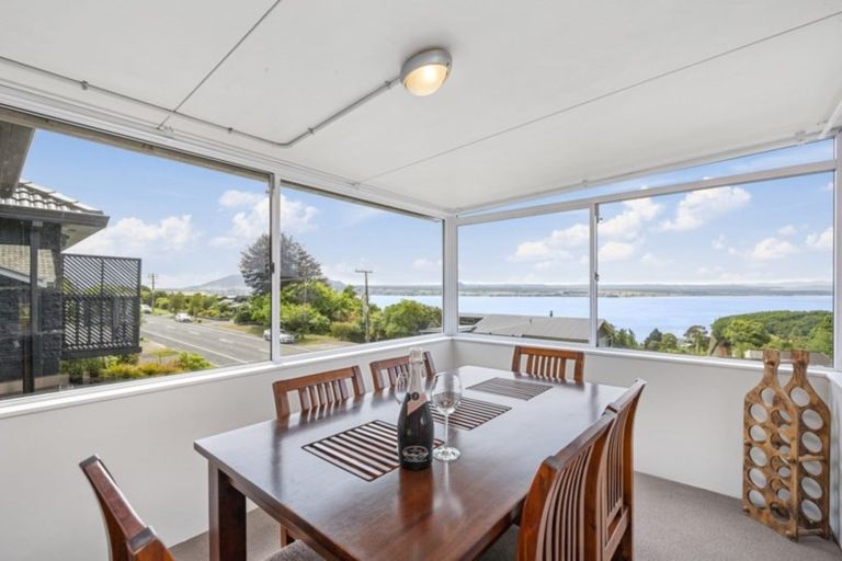 Photo of property in 88 Wakeman Road, Acacia Bay, Taupo, 3330