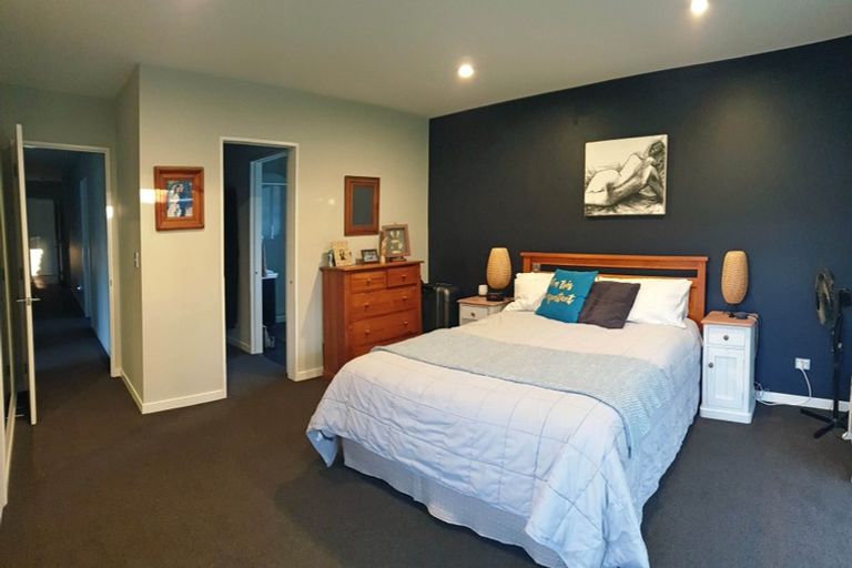 Photo of property in 2 Malachy Grove, Aidanfield, Christchurch, 8025