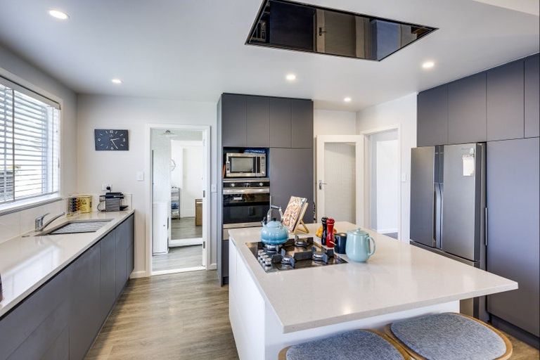 Photo of property in 32 Morse Street, Marewa, Napier, 4110