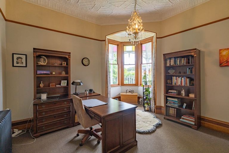 Photo of property in 6 Crombie Street, Gore, 9710