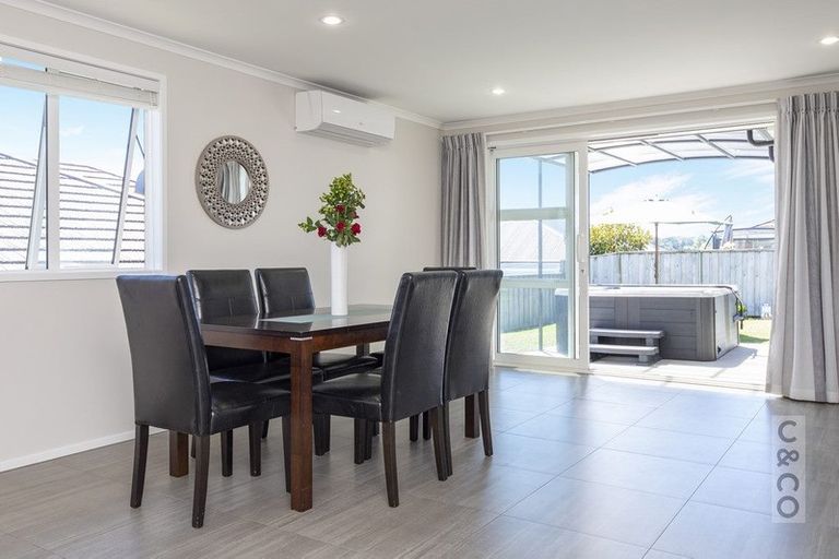 Photo of property in 7 Orchard Terrace, Riverhead, 0820