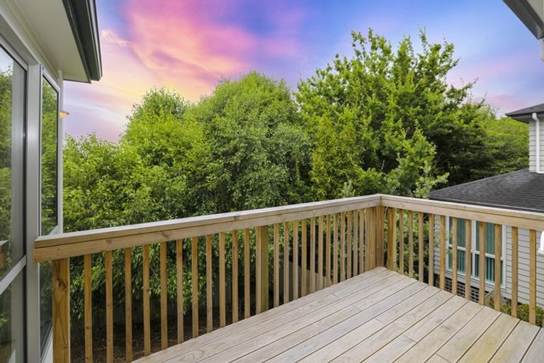 Photo of property in 674a East Coast Road, Pinehill, Auckland, 0630