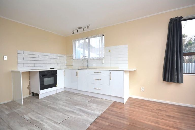 Photo of property in 1/1 Rebecca Rise, Weymouth, Auckland, 2103