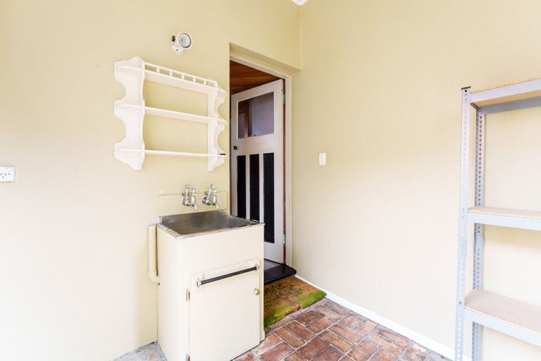 Photo of property in 236 Pine Hill Road, Dalmore, Dunedin, 9010