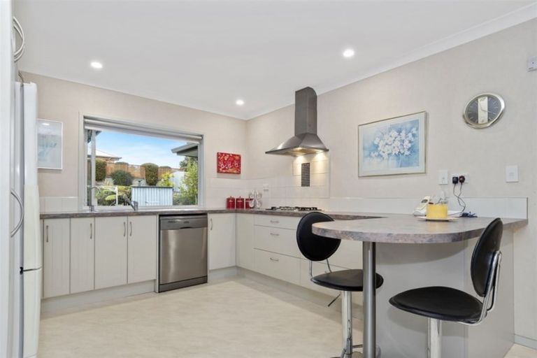 Photo of property in 82 Woodleigh Place, Ohauiti, Tauranga, 3112