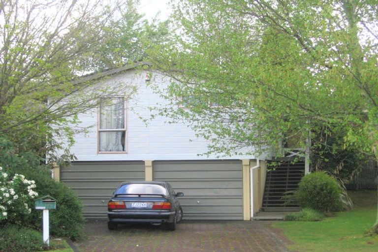 Photo of property in 18 Hathor Street, Pomare, Rotorua, 3015