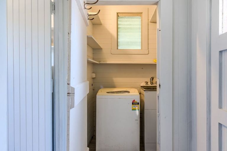 Photo of property in 38 Haywood Street, The Glen, Dunedin, 9011