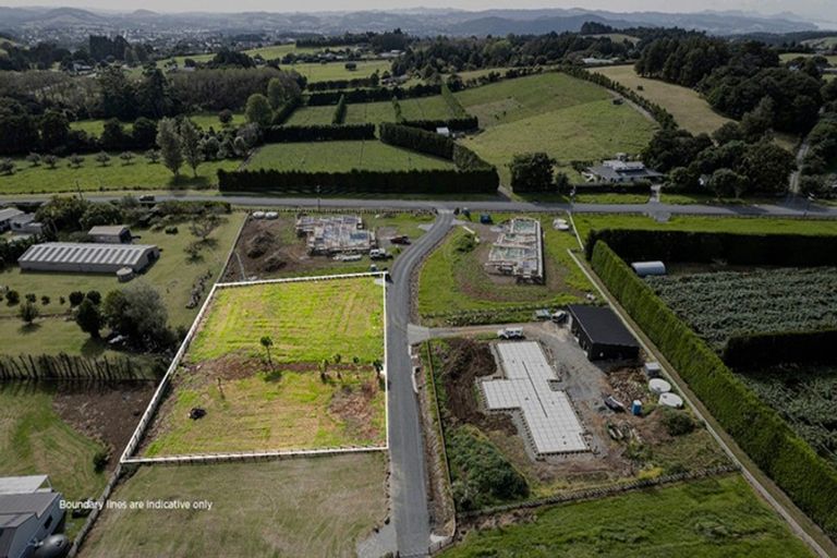 Photo of property in 24 Woodlea Lane, Te Kamo, Kamo, 0185