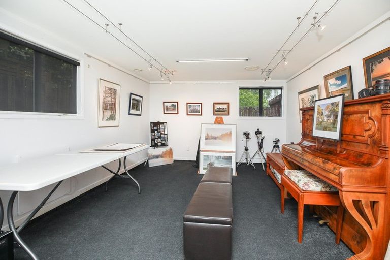 Photo of property in 21 Pulham Crescent, Queenwood, Hamilton, 3210