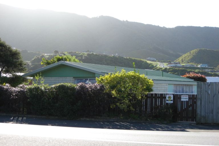 Photo of property in 14 Wairau Road, Picton, 7220