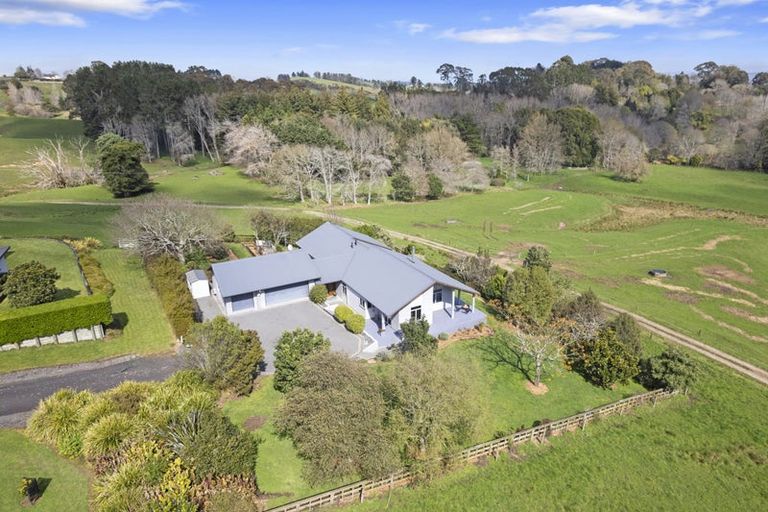 Photo of property in 25 Stonebridge Road, Temple View, Hamilton, 3289