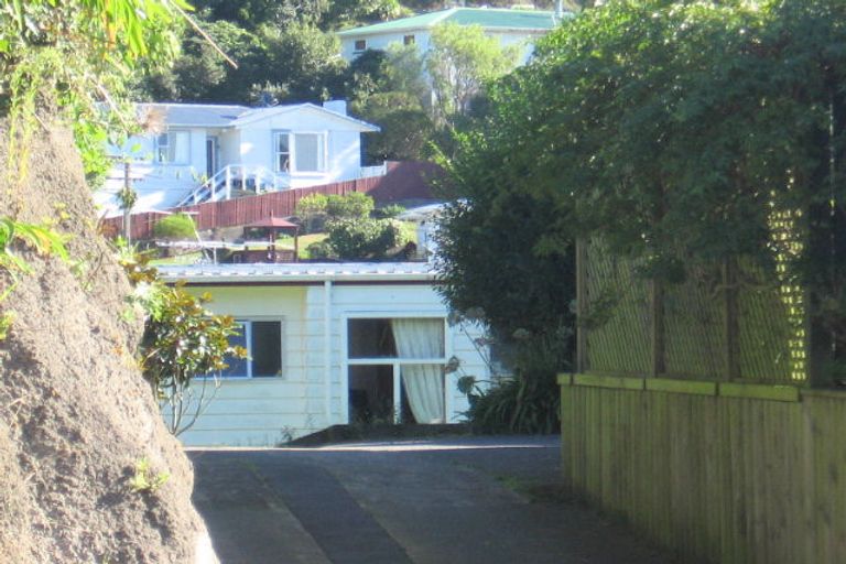 Photo of property in 3b Hawtrey Terrace, Johnsonville, Wellington, 6037