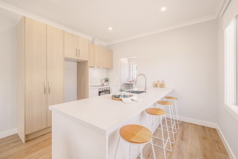 Photo of property in 106 Randolph Street, Woolston, Christchurch, 8062