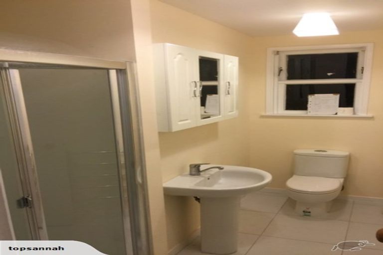 Photo of property in 90 Massey Street, Frankton, Hamilton, 3204