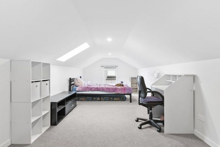 Photo of property in 1 Landsborough Lane, Wanaka, 9305