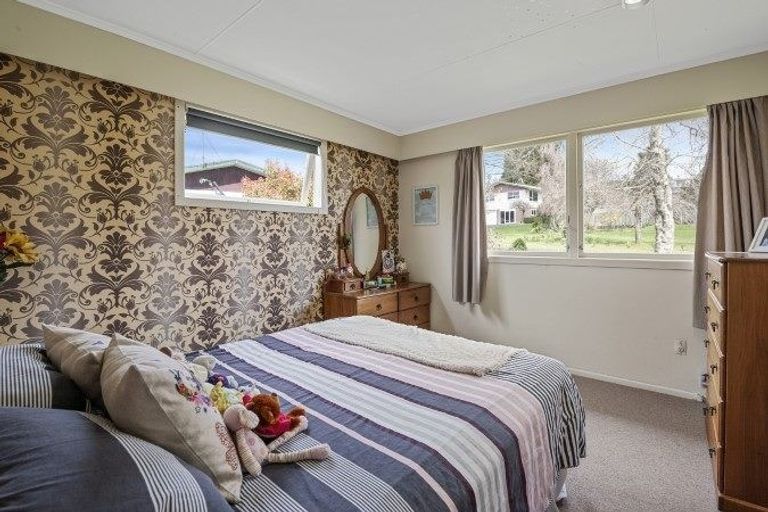 Photo of property in 25 Benalder Crescent, Tokoroa, 3420
