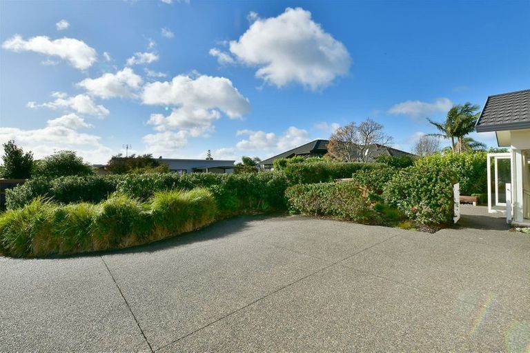 Photo of property in 8 Spinnaker Point, Manly, Whangaparaoa, 0930