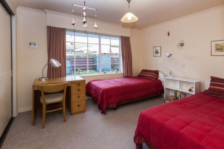 Photo of property in 125 Fendalton Road, Fendalton, Christchurch, 8014