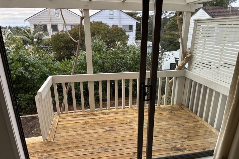 Photo of property in 11/15 Roseberry Avenue, Birkenhead, Auckland, 0626
