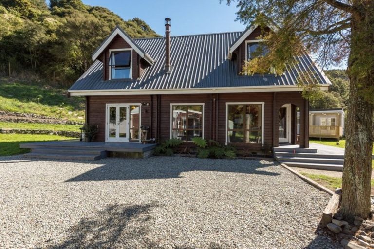 Photo of property in 2 Teal Valley Road, Hira, Nelson, 7071