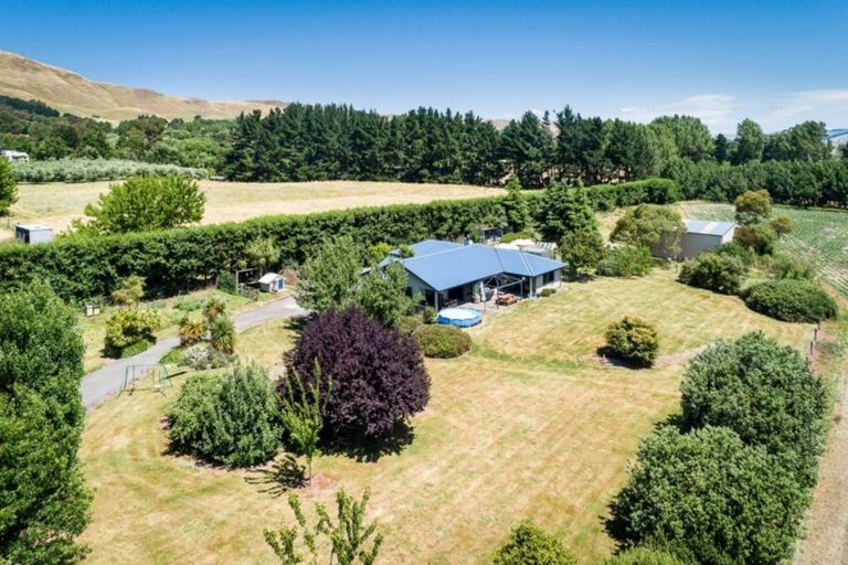 Photo of property in 48 Cohrs Road, Poukawa, Hastings, 4178