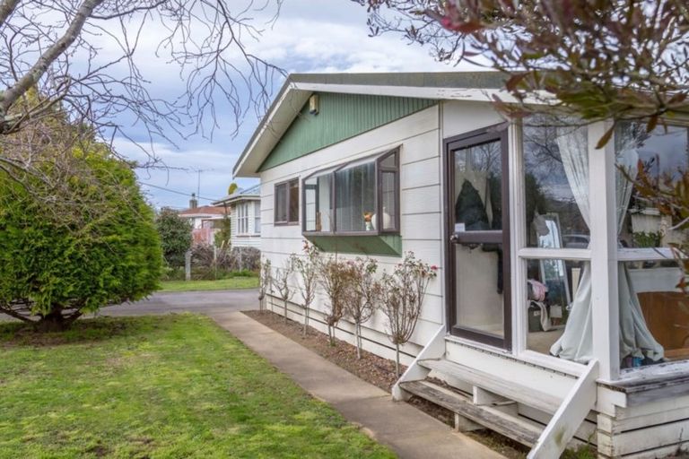Photo of property in 62 New York Street, Martinborough, 5711