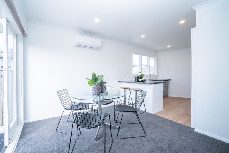 Photo of property in 6 Esk Street, Roslyn, Palmerston North, 4414