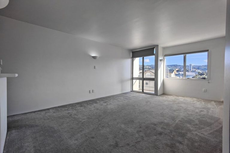 Photo of property in Melksham Towers, 303/131 Brougham Street, Mount Victoria, Wellington, 6011