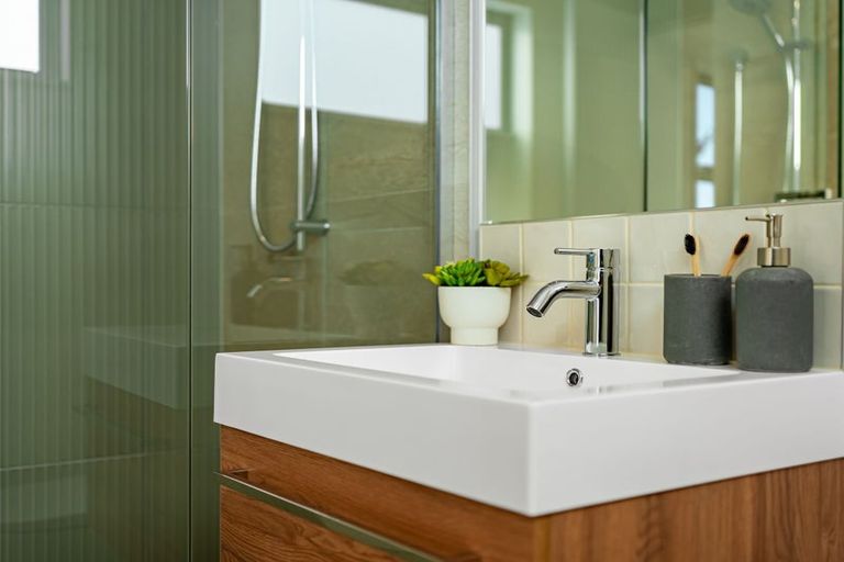 Photo of property in 6/243 Lyttelton Street, Spreydon, Christchurch, 8024